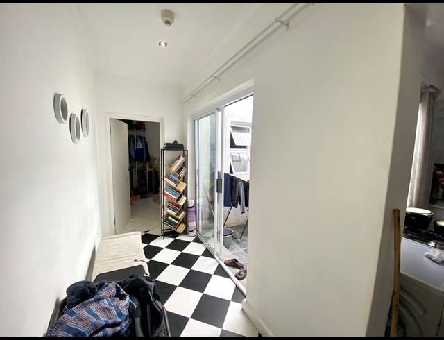 1 BEDROOM FLAT FOR SALE IN CLAREMONT UPPER